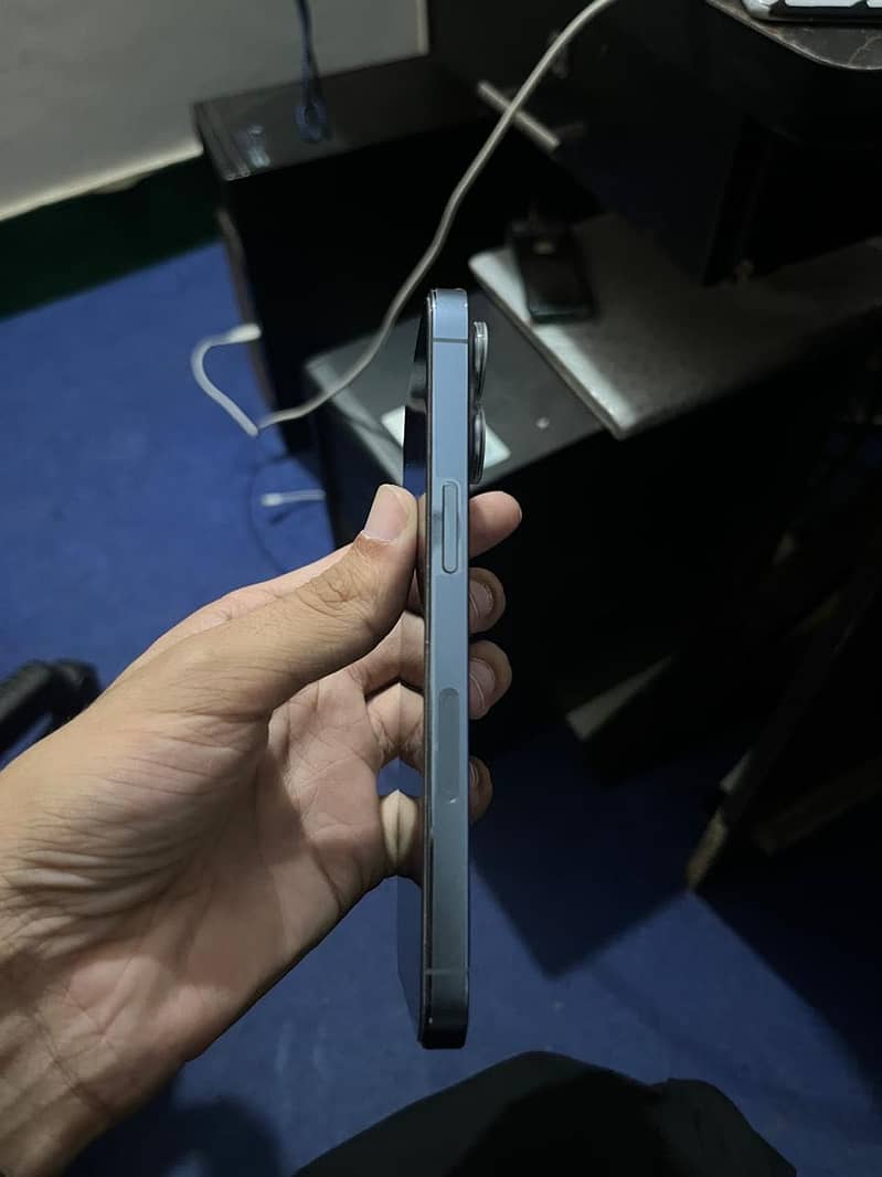 Apple iPhone 13 Pro 1