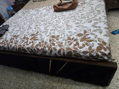 bed with 2 side tables
