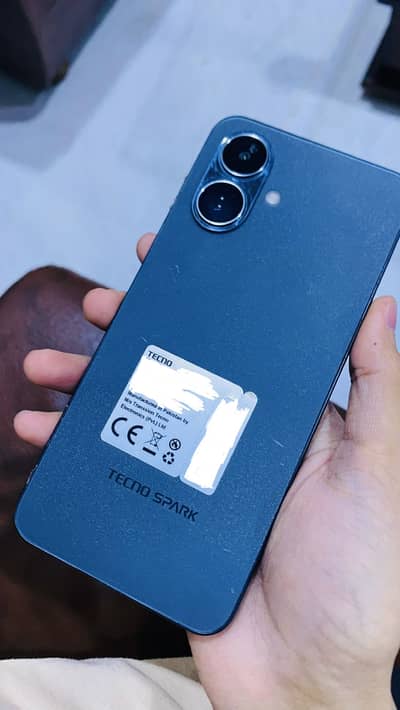 Tecno Spark Go 2
