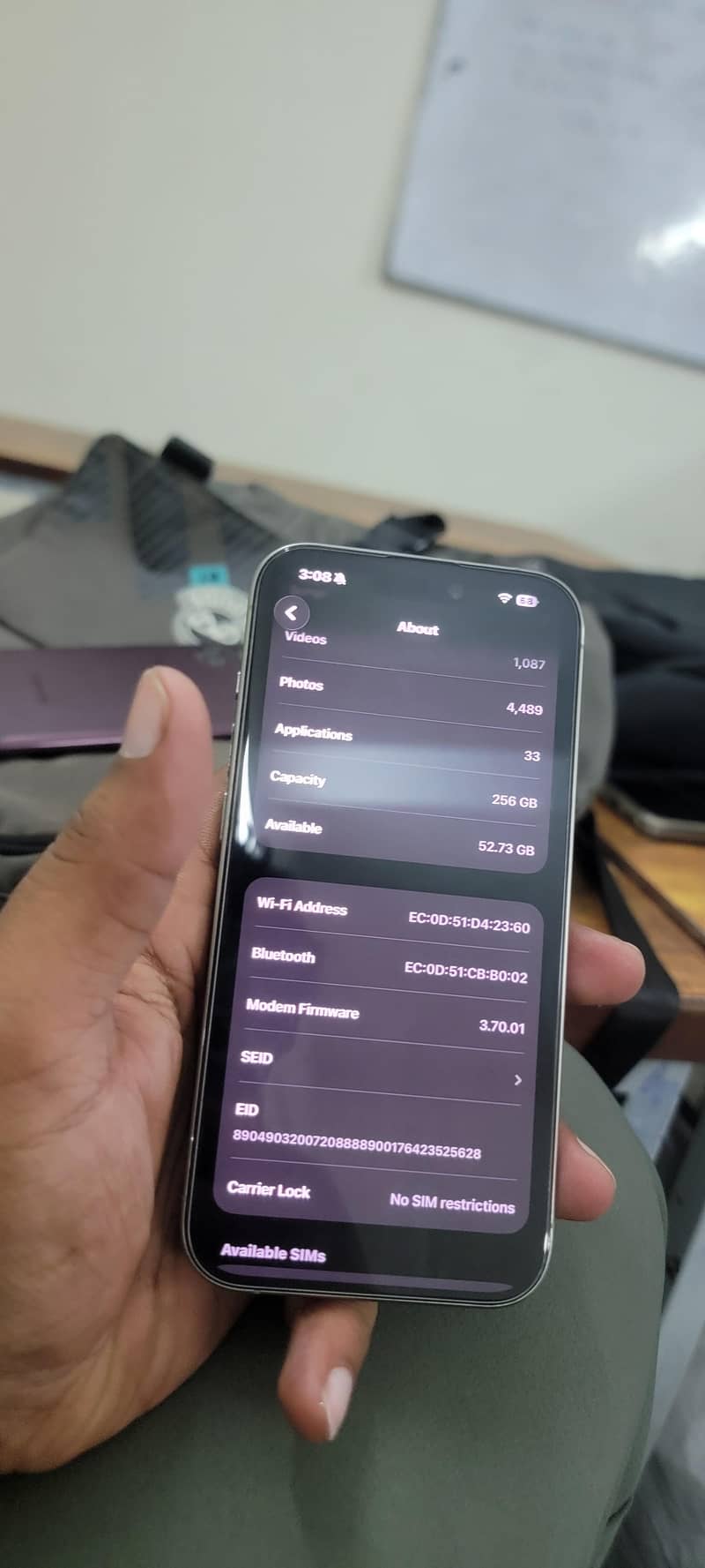 Apple iPhone 15 Pro 1