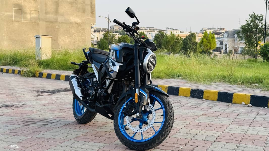 Super star 200cc 1