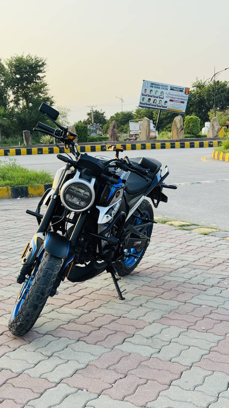 Super star 200cc 2