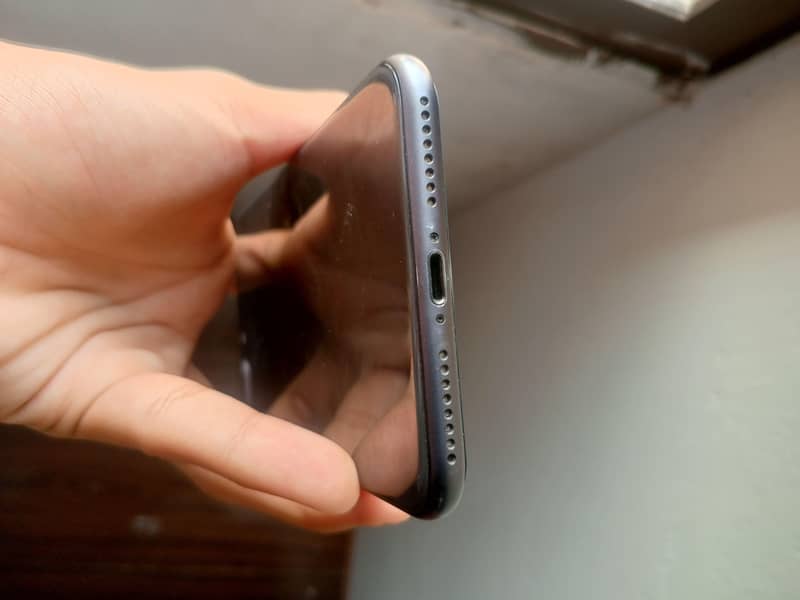 Apple iPhone 8 Plus 2
