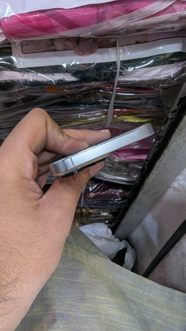 Apple iPhone 13 Pro 5