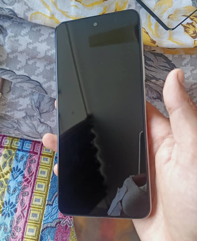 Realme C71 1