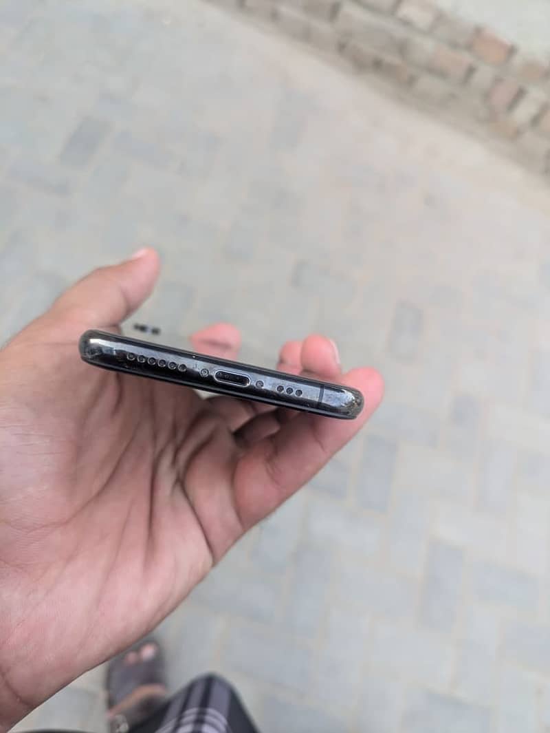 Apple iPhone XS 2