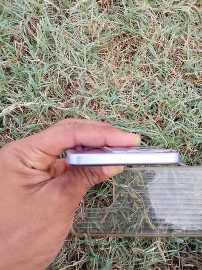 condition 10by10, 7month warranty, box  available, original charger