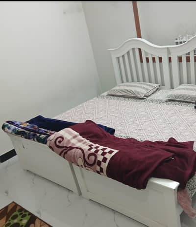 2single bed with 2metress