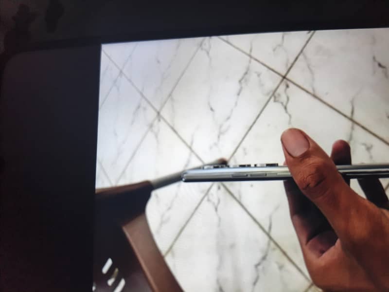 Tecno CAMON 40 Pro 4