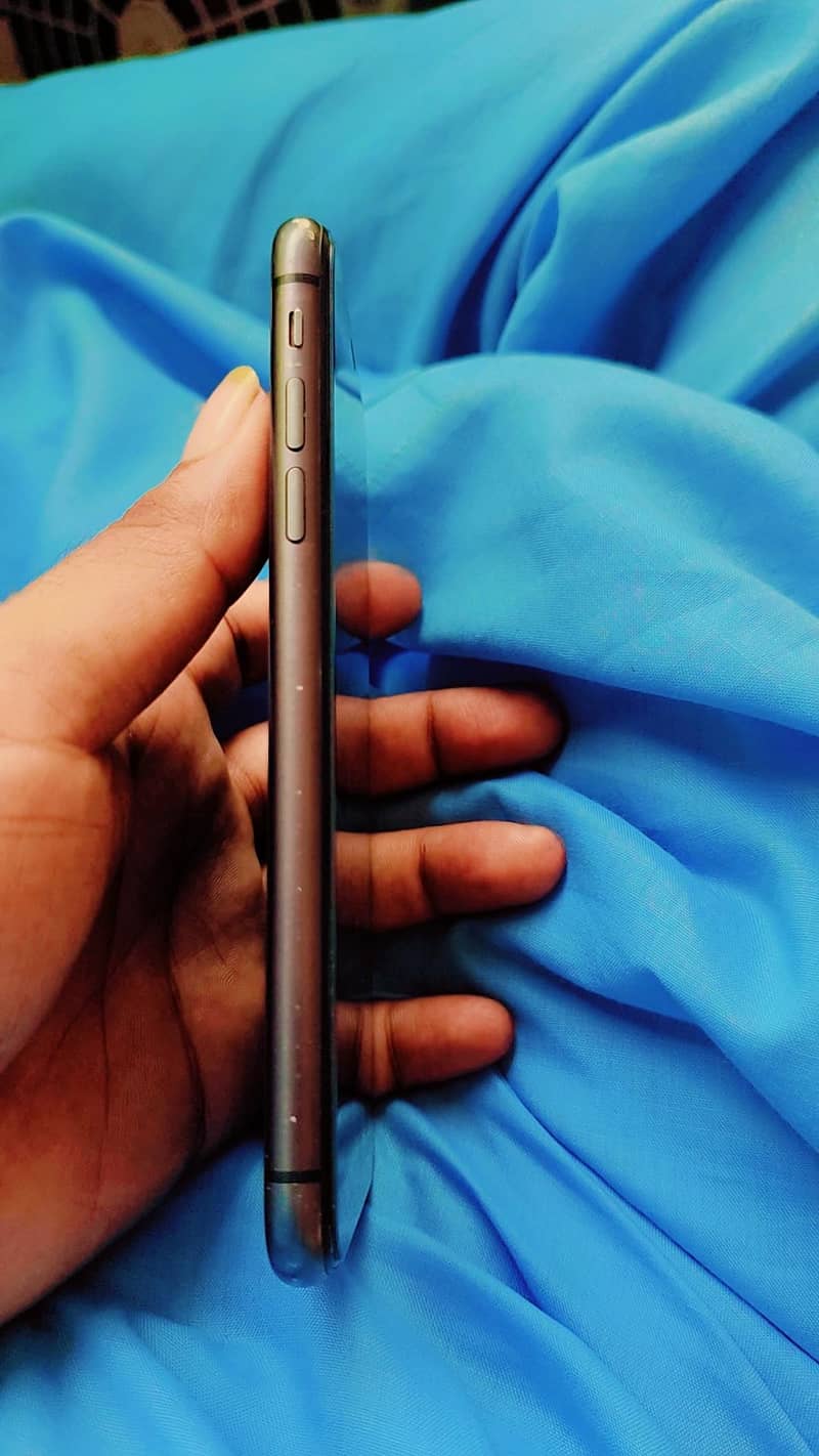 Apple iPhone 11 2
