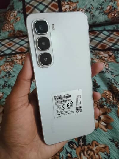 Infinix Hot60i