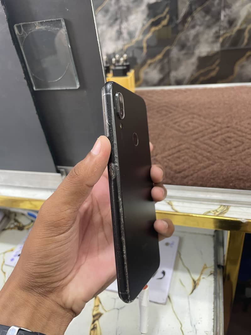 Xiaomi Redmi Note 7 3