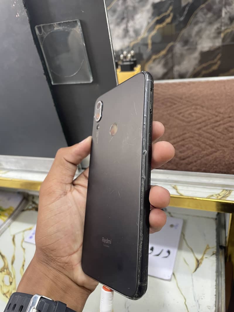 Xiaomi Redmi Note 7 8