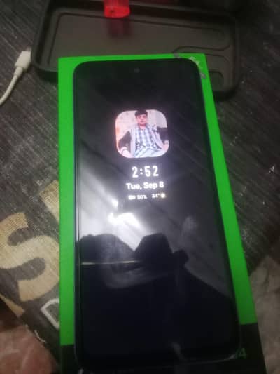 Infinix smart 10 condition 10/10 8 month guarantee Baki ha