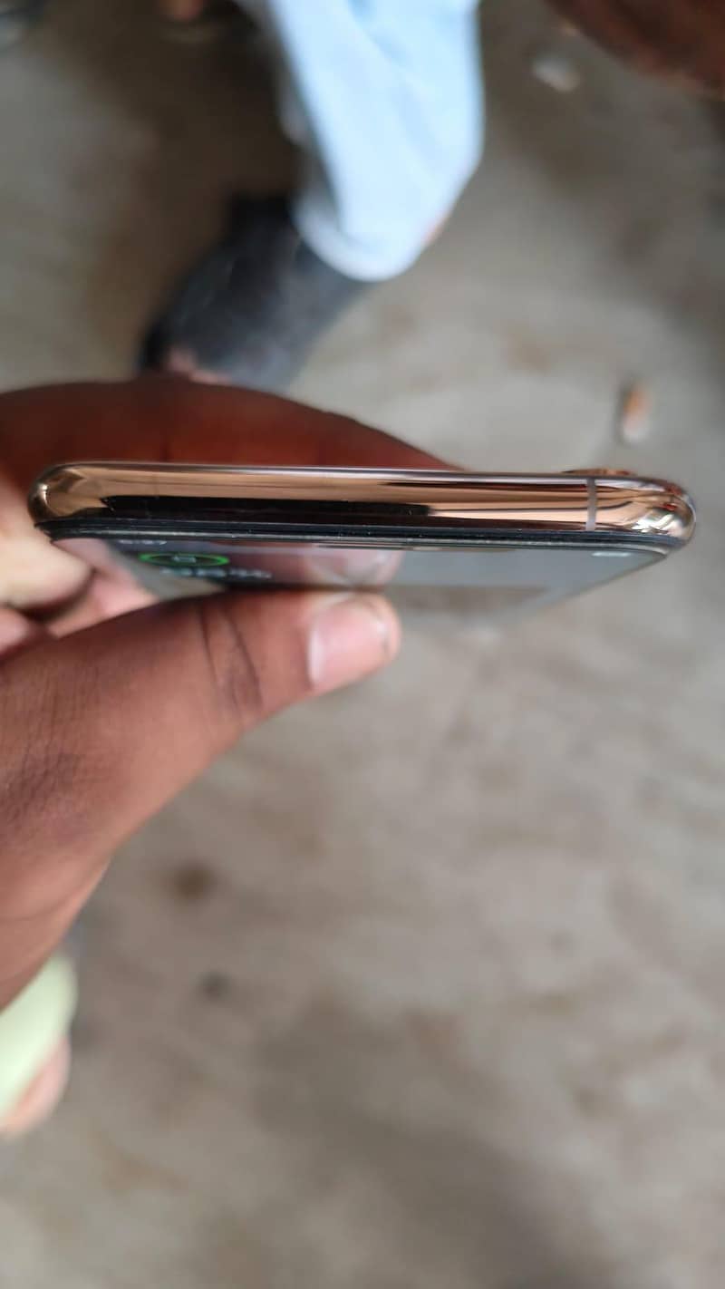 Apple iPhone X 7