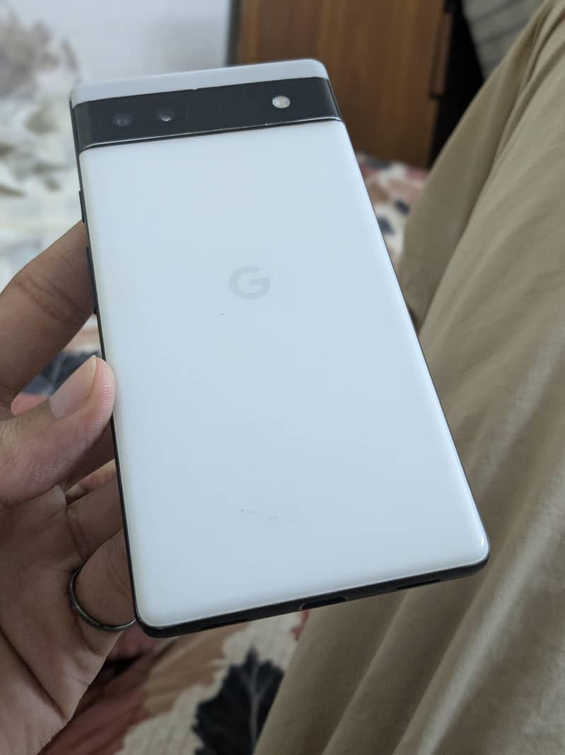 Google Pixel 6a 1