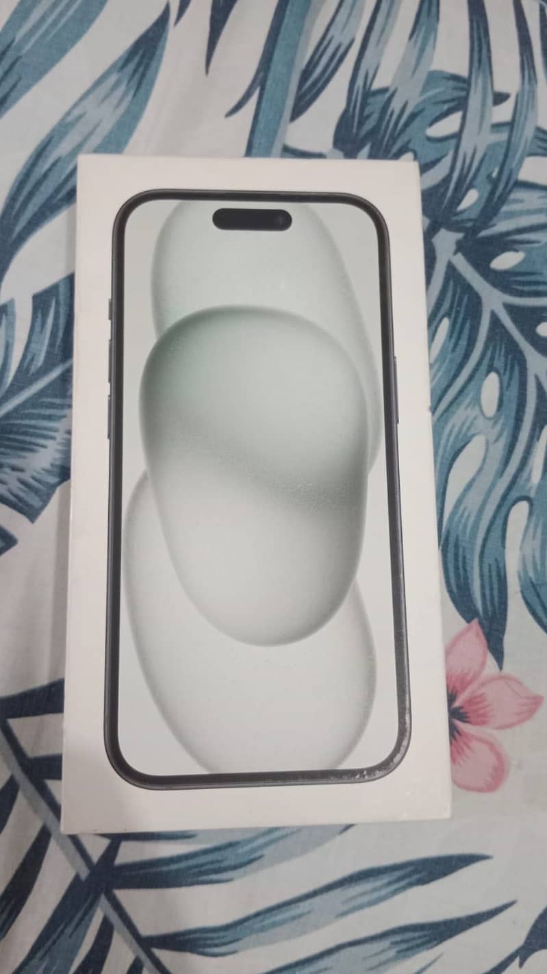 Apple iPhone 15 2