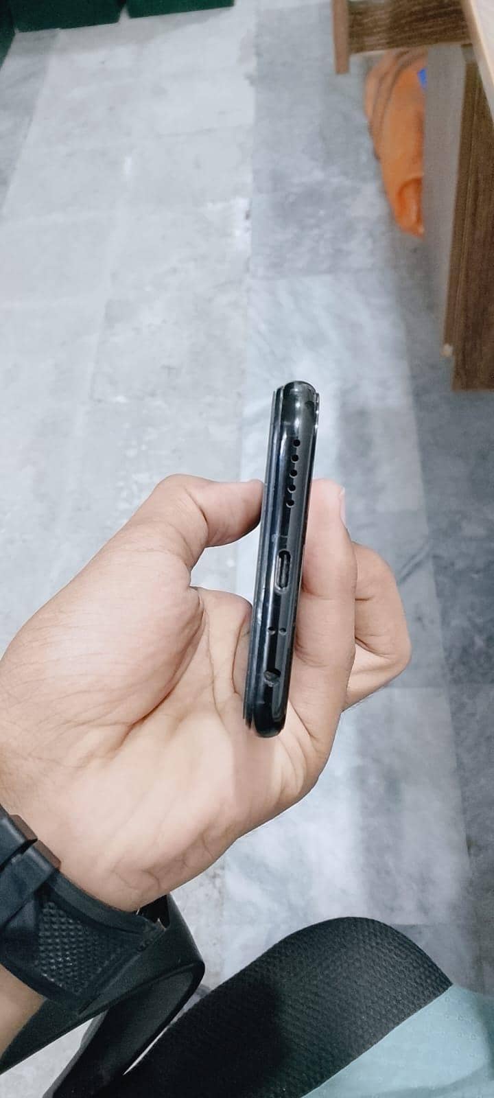 Xiaomi Redmi Note 8 4