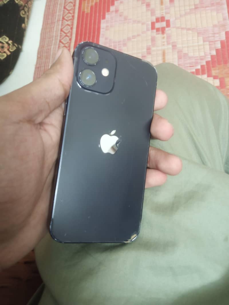 Apple iPhone 12 mini 1