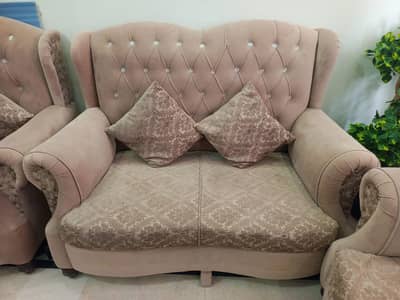 7 seater sofa for sale in good condition