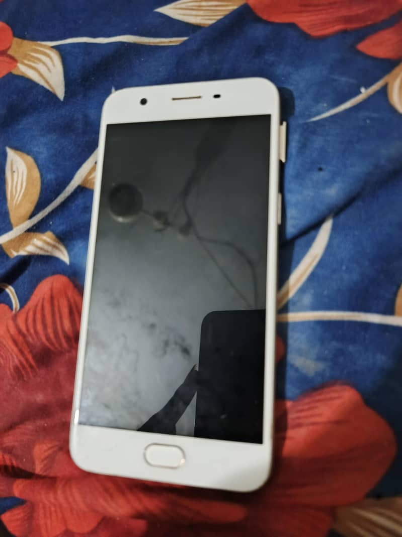 OPPO A57 1