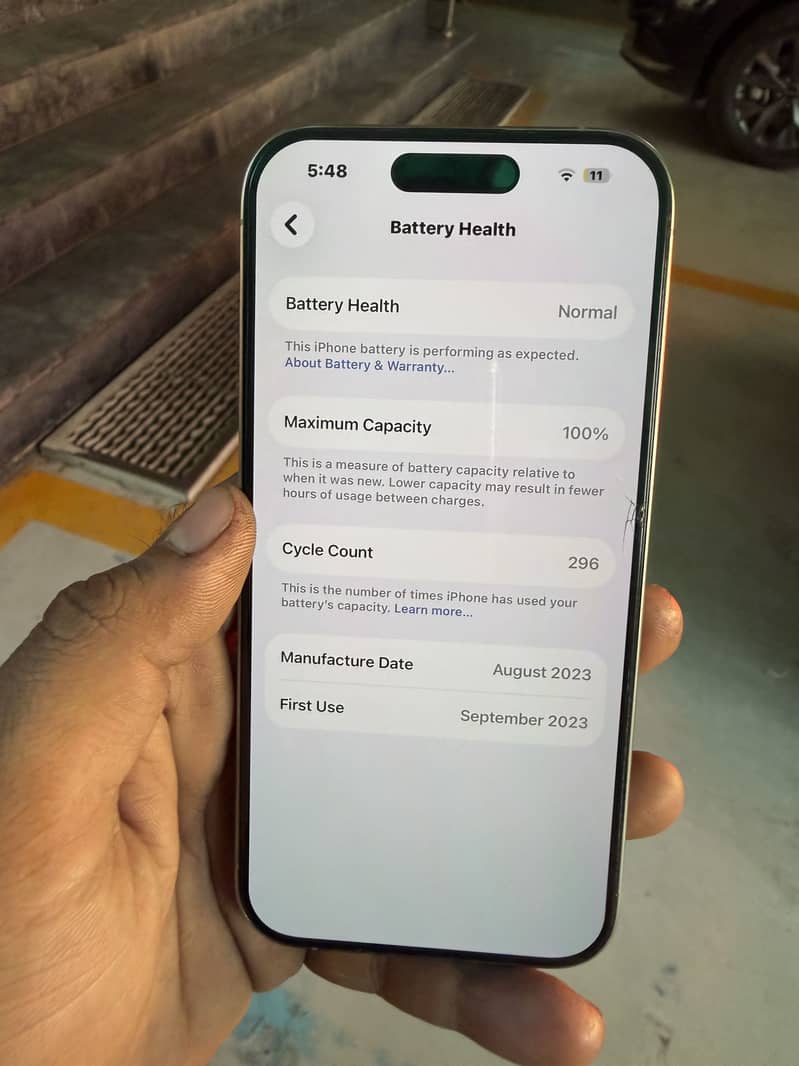 Apple iPhone 15 Pro 2