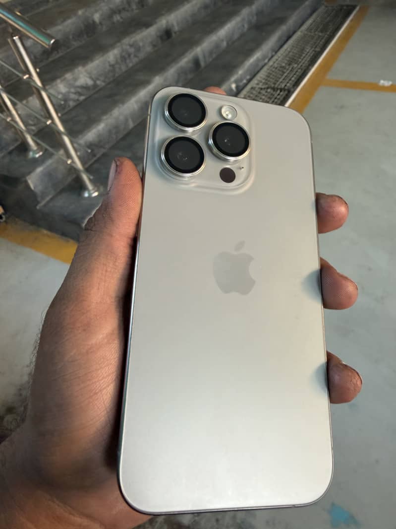 Apple iPhone 15 Pro 5