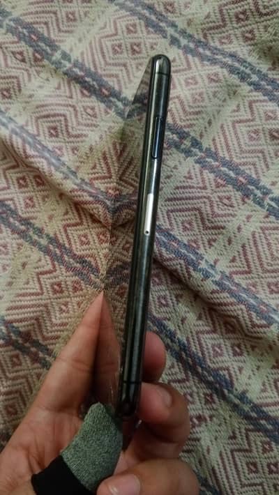 Apple iPhone X