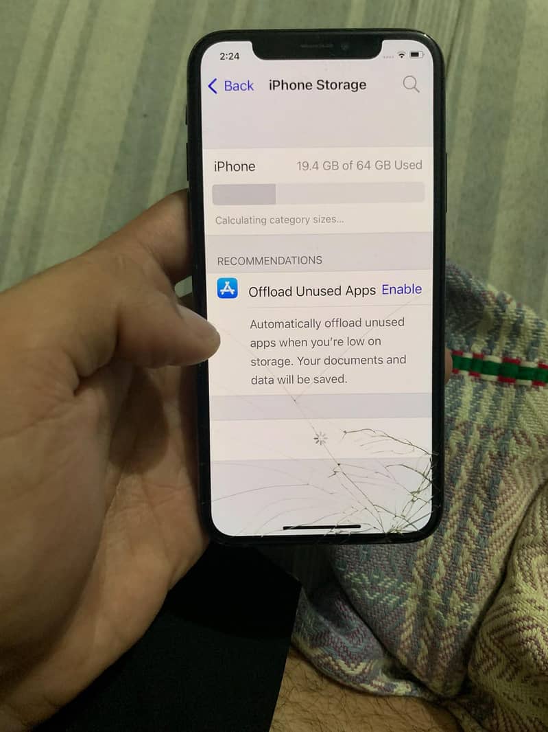 Apple iPhone X 13