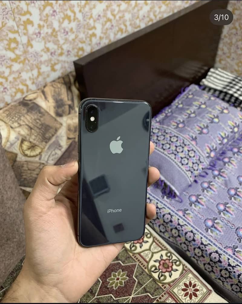 Apple iPhone X 0