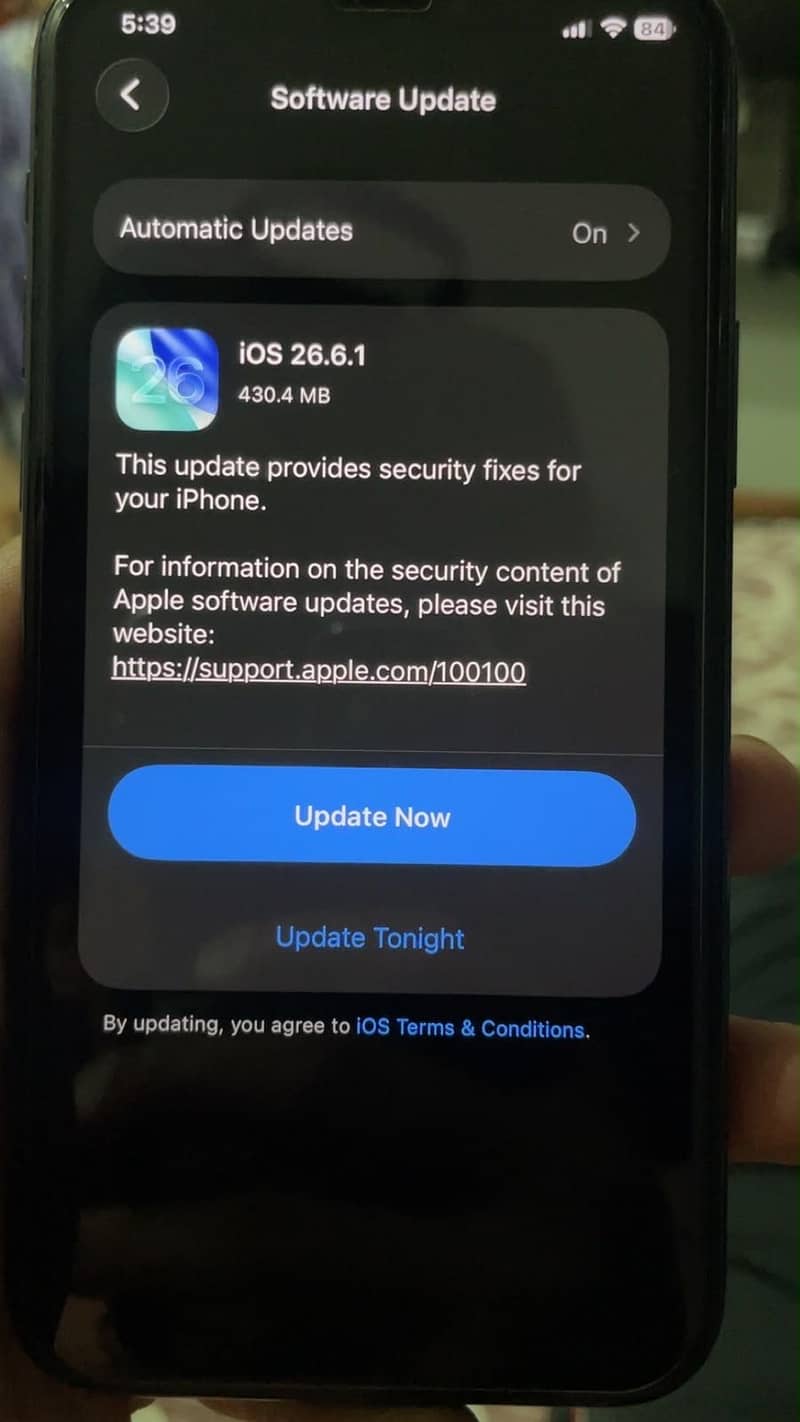Apple iPhone 11 Pro 2