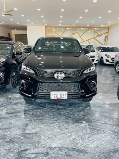 Toyota Fortuner Legender 2025