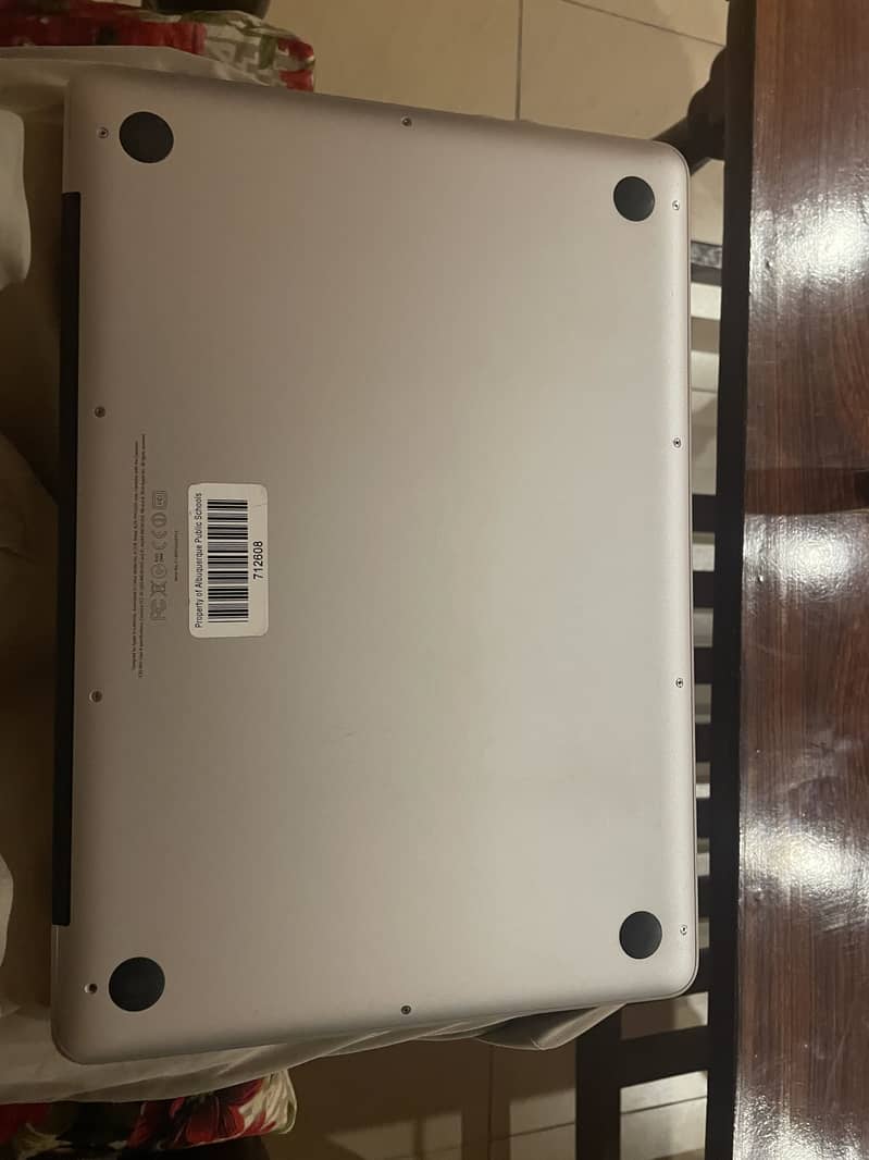 Apple MacBook Pro 2012 7