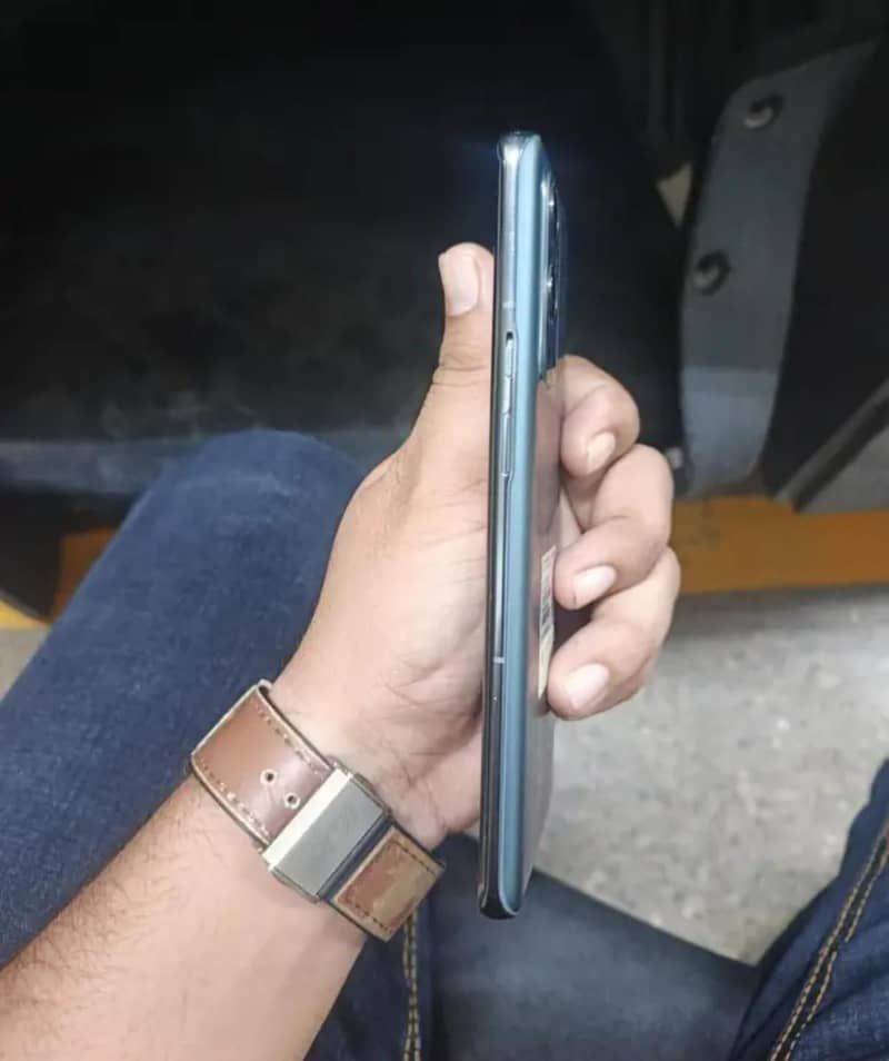 One Plus 9 Pro 5g 4