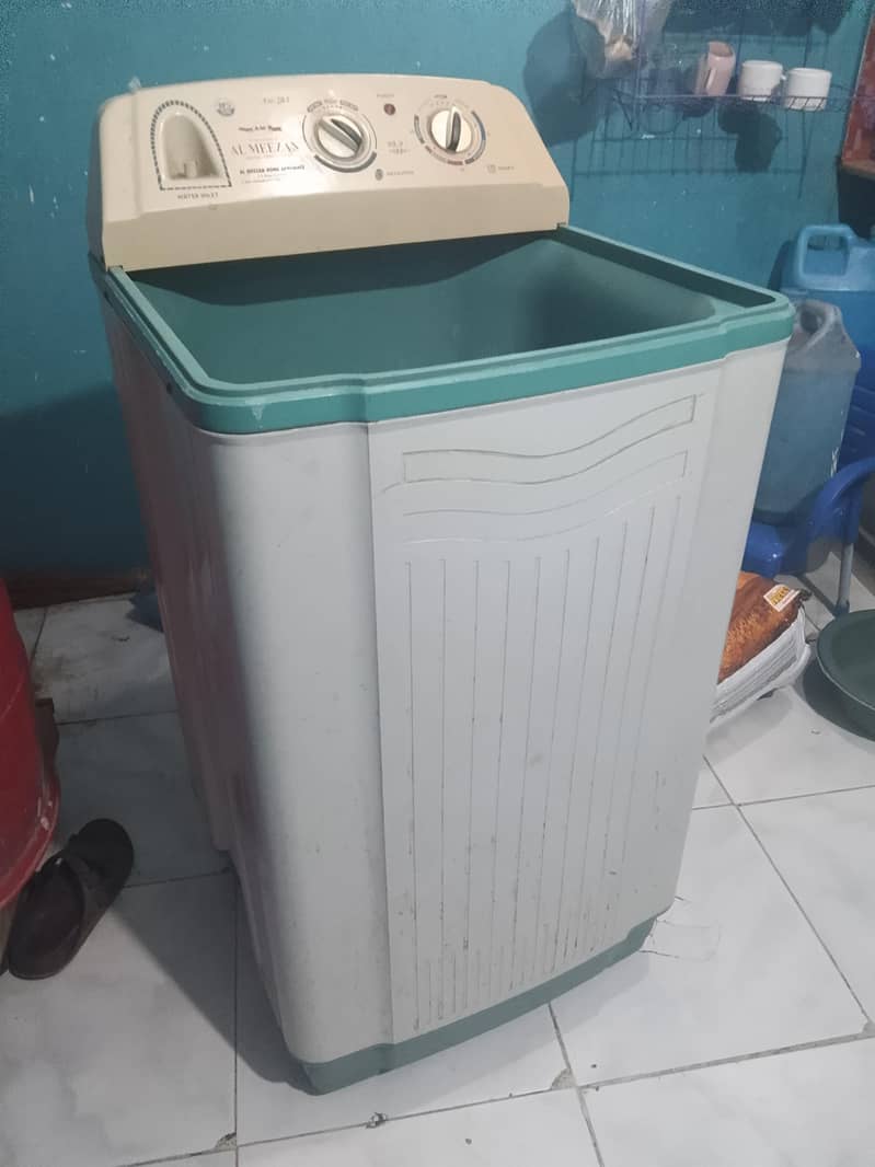 Washing Machine Nice Condition 2
