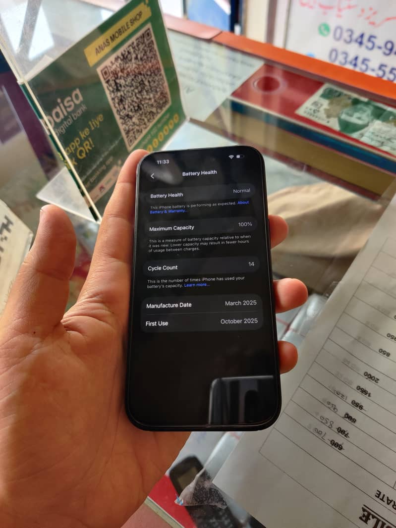 Apple iPhone 15 8