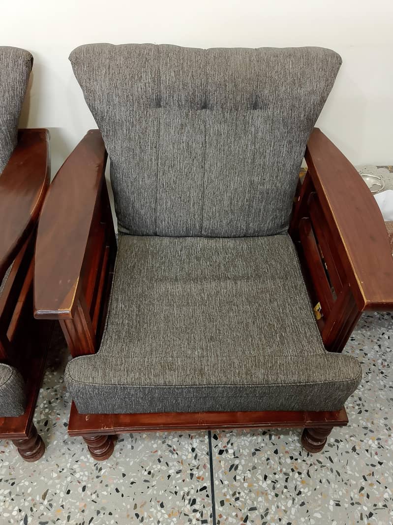 5- seater sofas 2