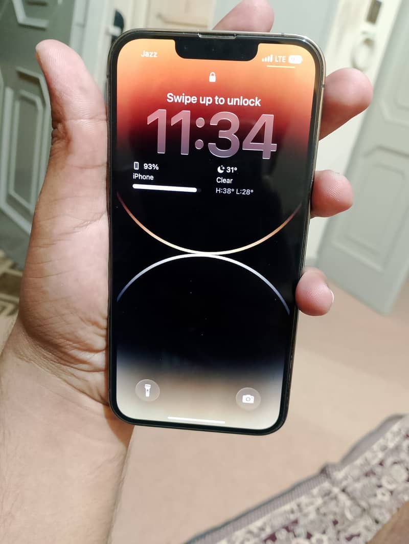 Apple iPhone 13 Pro 2
