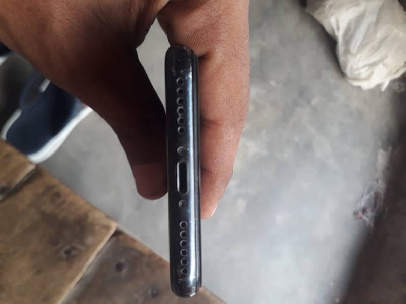 Apple iPhone SE 8