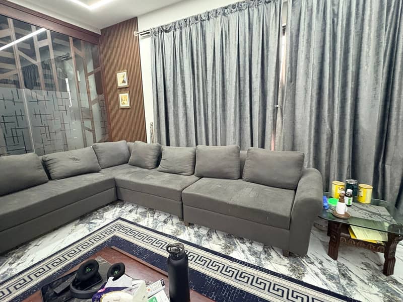 9 shaped sofa 1