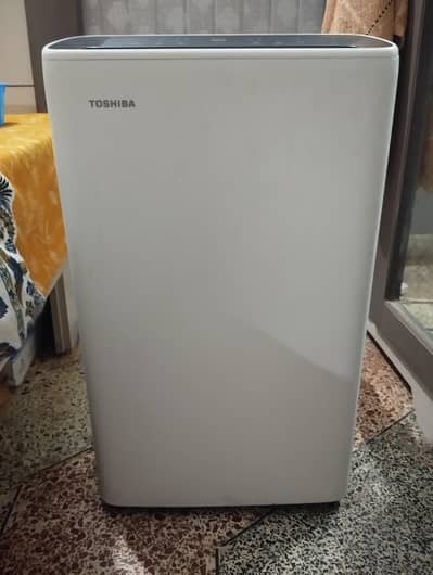 Portable 1.5 Ton Ac Toshiba With Converter