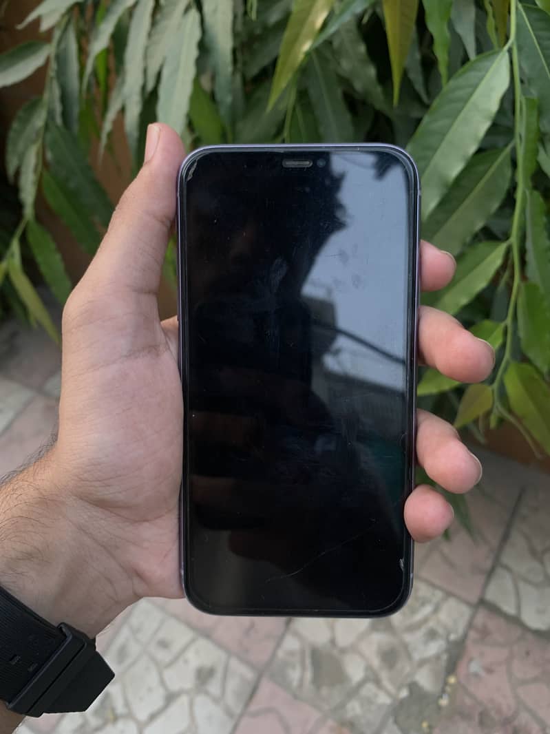 Apple iPhone 11 6