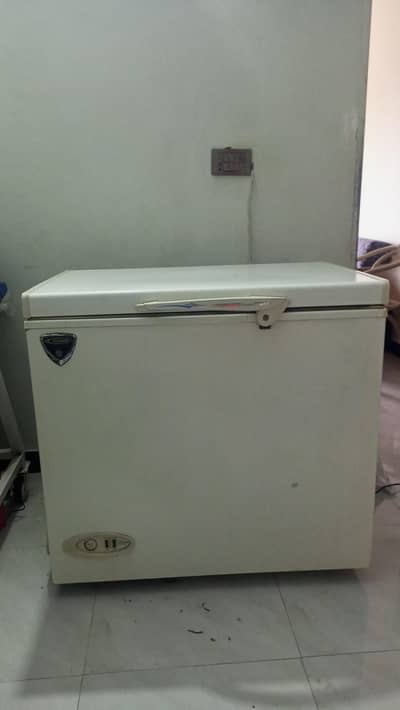 waves D-freezers good condition first owner&1 year use