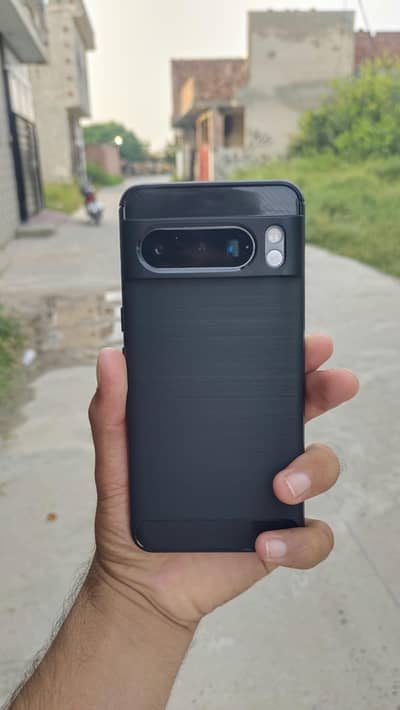 Google Pixel 8 Pro
