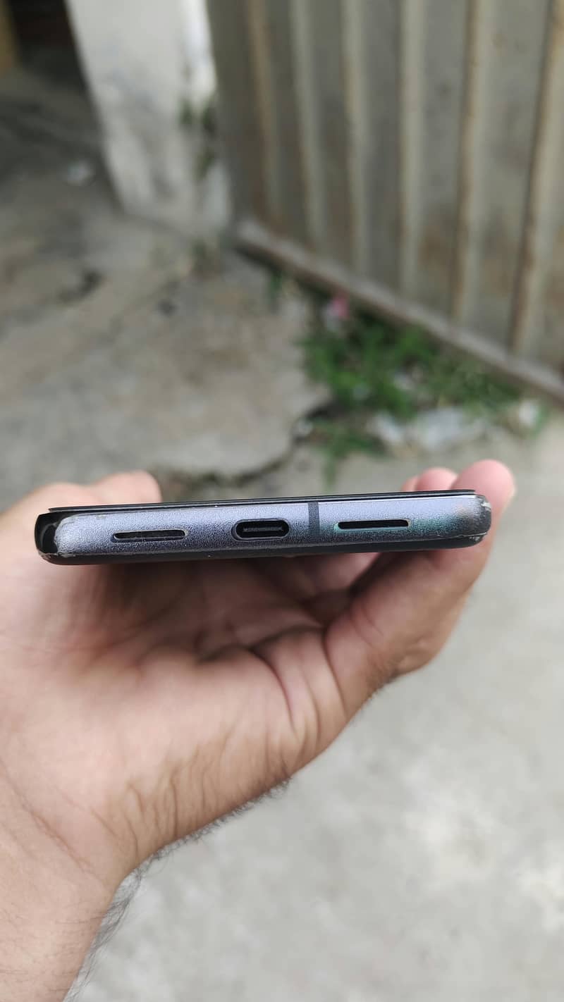 Google Pixel 8 Pro 5