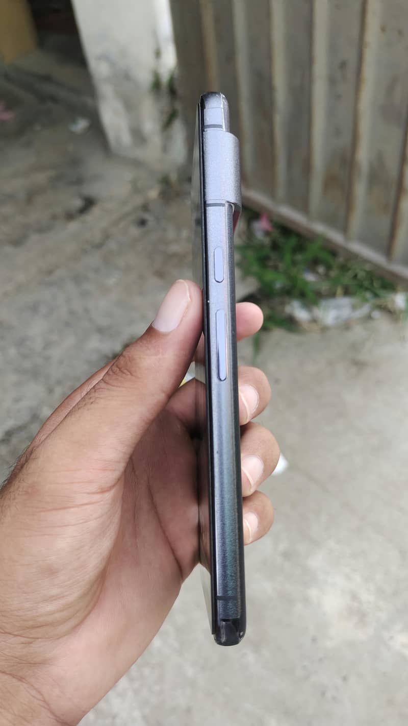 Google Pixel 8 Pro 6