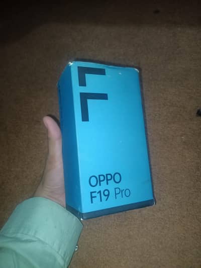 Oppo f19 pro Box and Charger