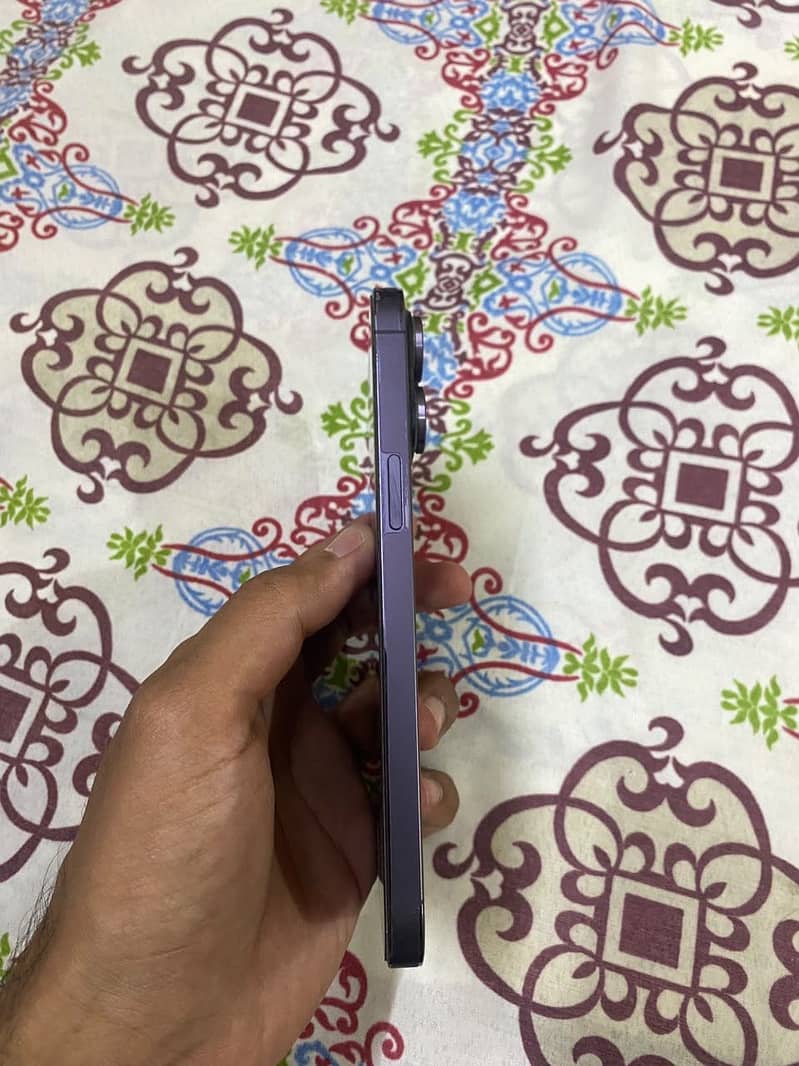 Apple iPhone 14 Pro Max 7