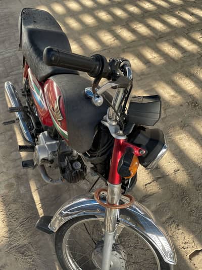 Honda cd 70 2015-16