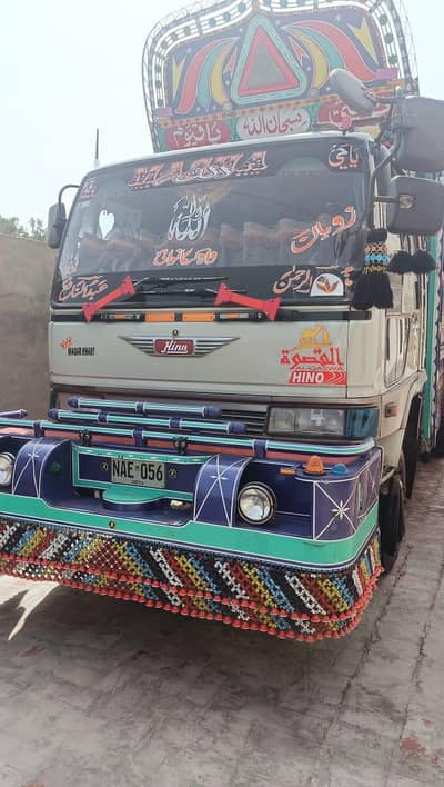 hino 7d